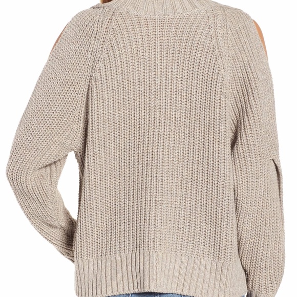 Leith Ribbed Cold Shoulder Sweater - Picture 3 of 8